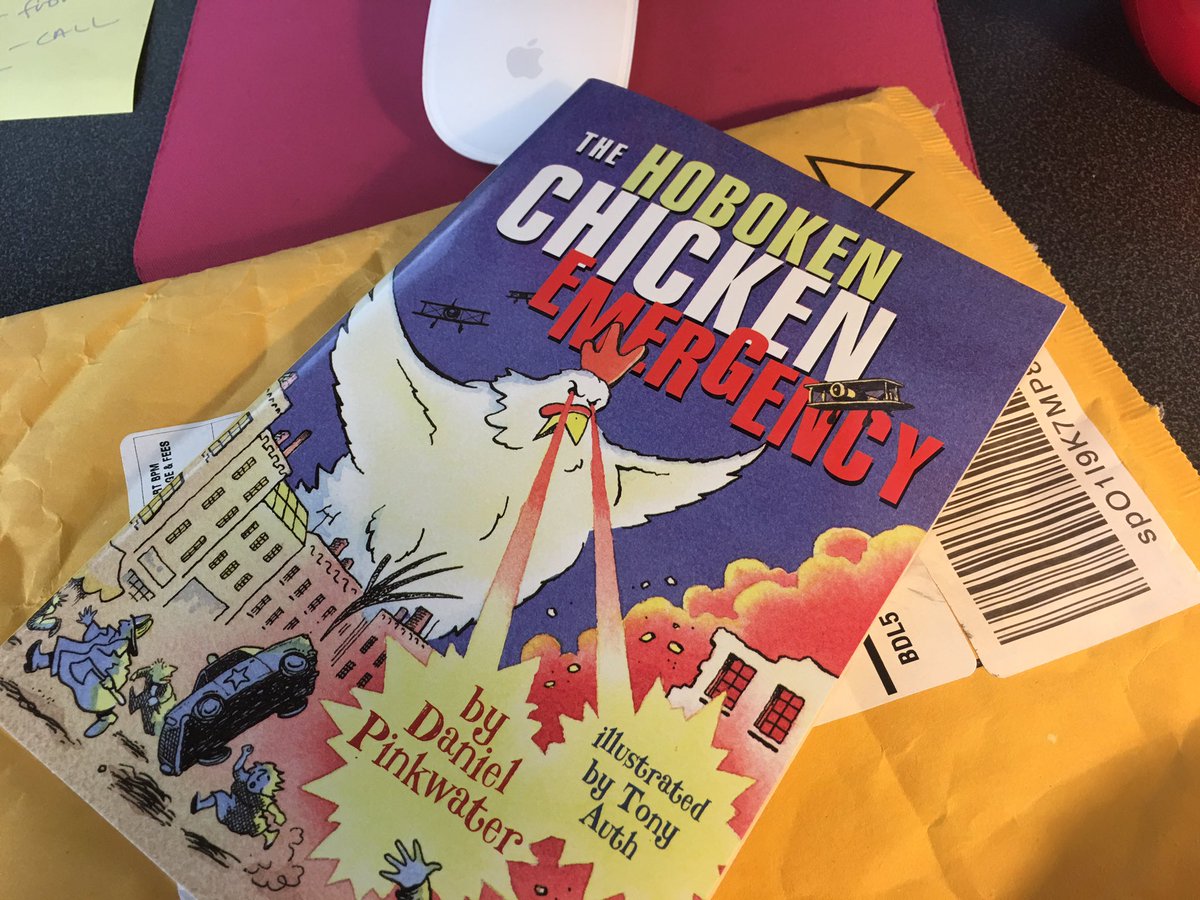 BattyPress's tweet image. Oh...and this just arrived 😂🐓@fogelbub @TheFiveClaws