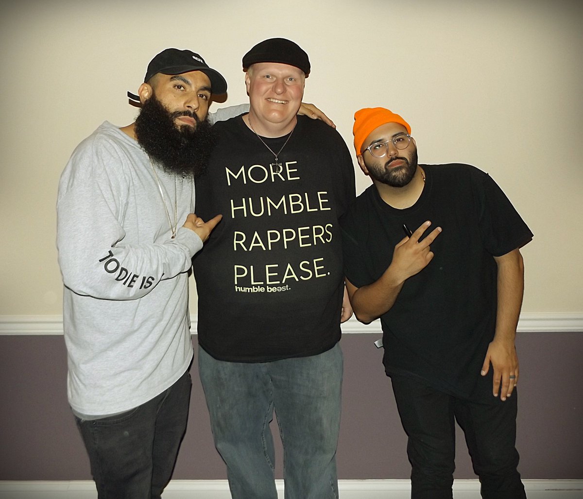 DadbyFaith's tweet photo. Blessed w/ the chance to chop it up w/ @Deathbymartymar & @FollowFern during the #TempoTour yesterday. Most humble guys in HH. Much respect! https://t.co/dhZOkHBVhT