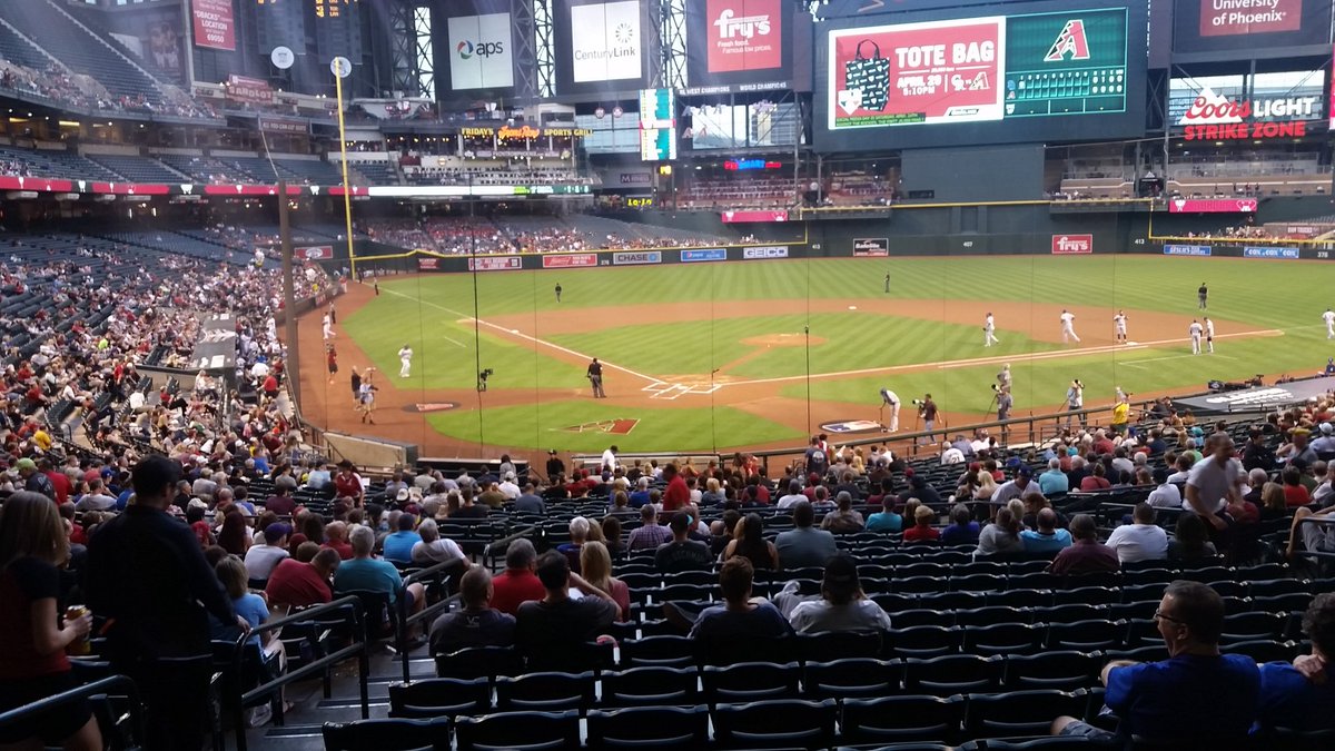 Winding down between rounds. Diamondbacks and Padres at Chase Field.