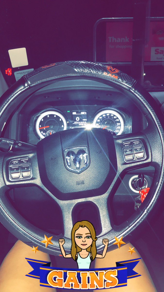 MadisonDeroche6's tweet photo. Love when he lets me drive. #drivingmrsdaisy https://t.co/RHIhgsjFAG