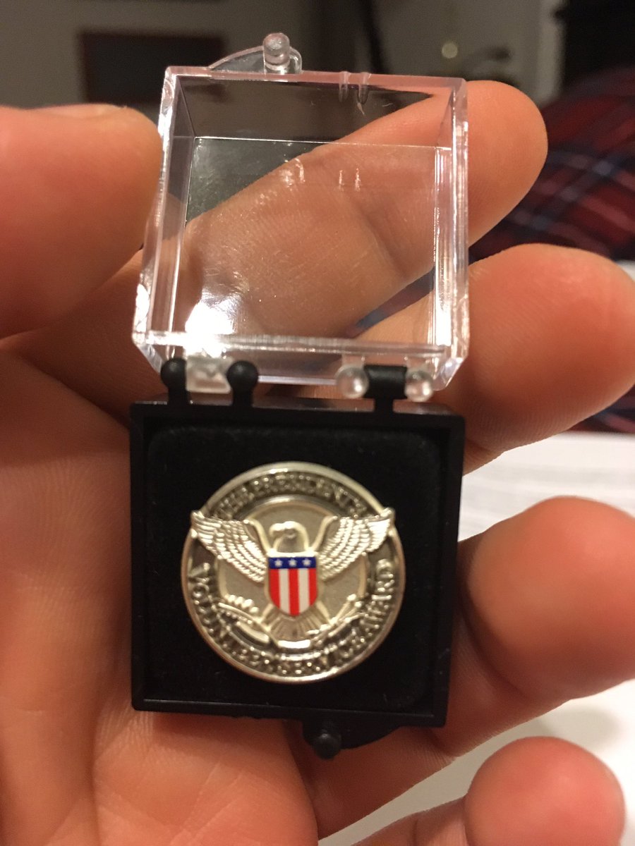 christian15g's tweet image. I don't do it for the recognition, but when you receive the President's Volunteer Service Award, you accept. #Number44 #BofAConnectsLV