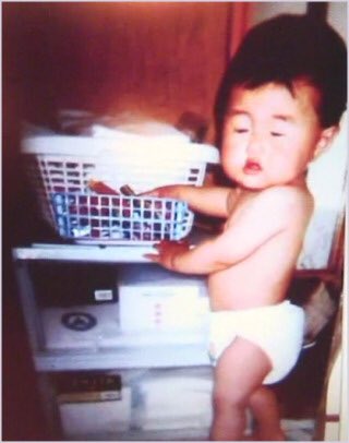 そのか Auf Twitter 昨日なんかのテレビでめちゃ顔小さい人の子供の時の写真のって その次に横澤夏子の赤ちゃん時の写真でてきて ちゃーこと二度見からの嘘やろ ってなった笑笑 奇跡の2 5頭身らしい