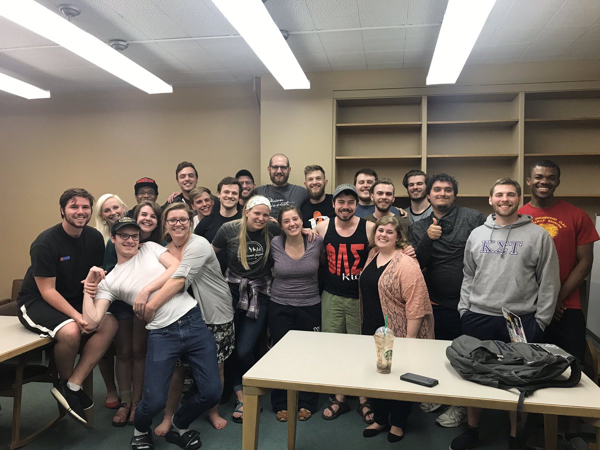 abbi_stephens's tweet image. What an awesome group of people. Welcome @HannahMScotty and @AudreyTraylor 💜💜💜