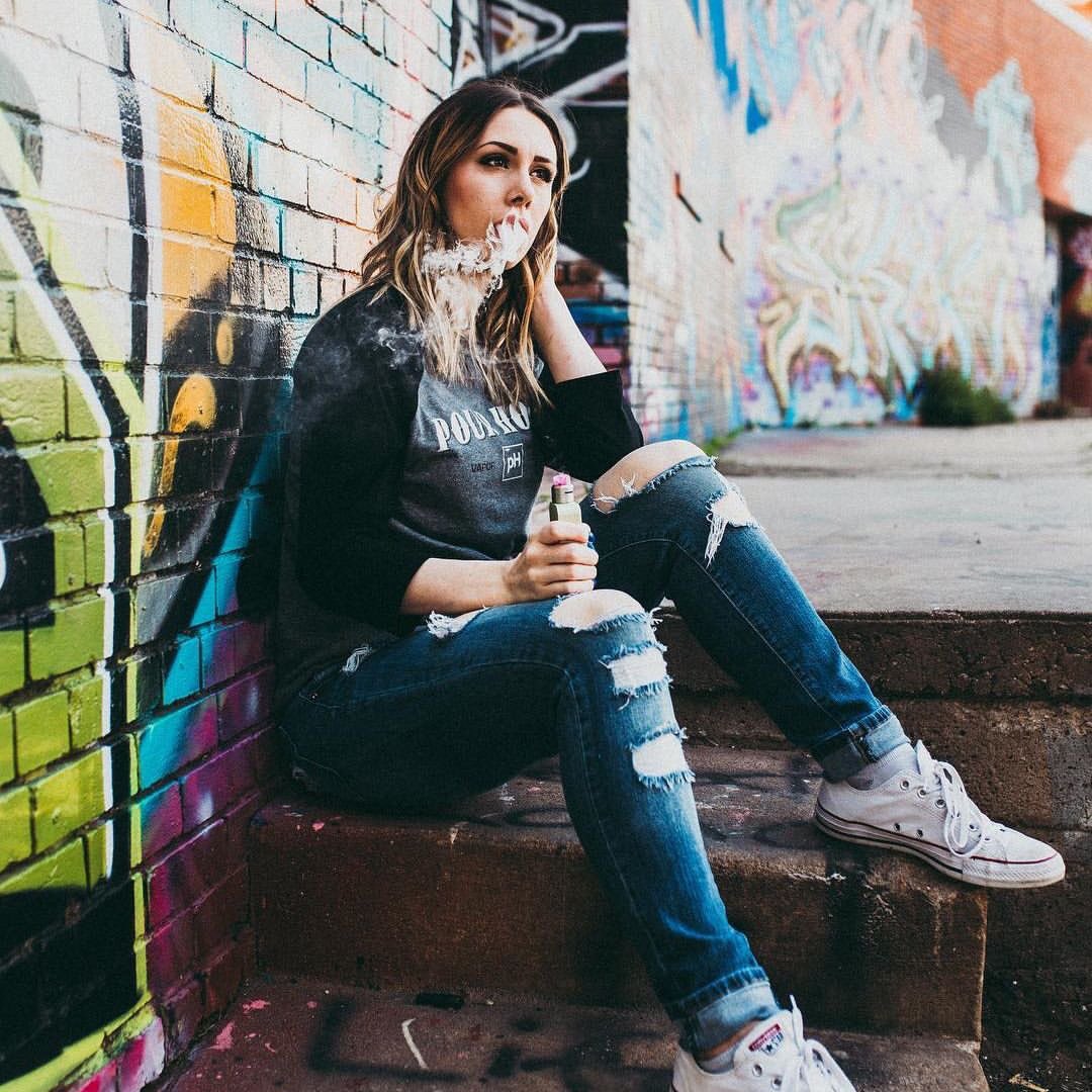 @princessleiavapes looking oh so beautiful in that pH gear 😍 #vape #vaping -------------------> <a href="/LFNTdistro/">LFNT</a>