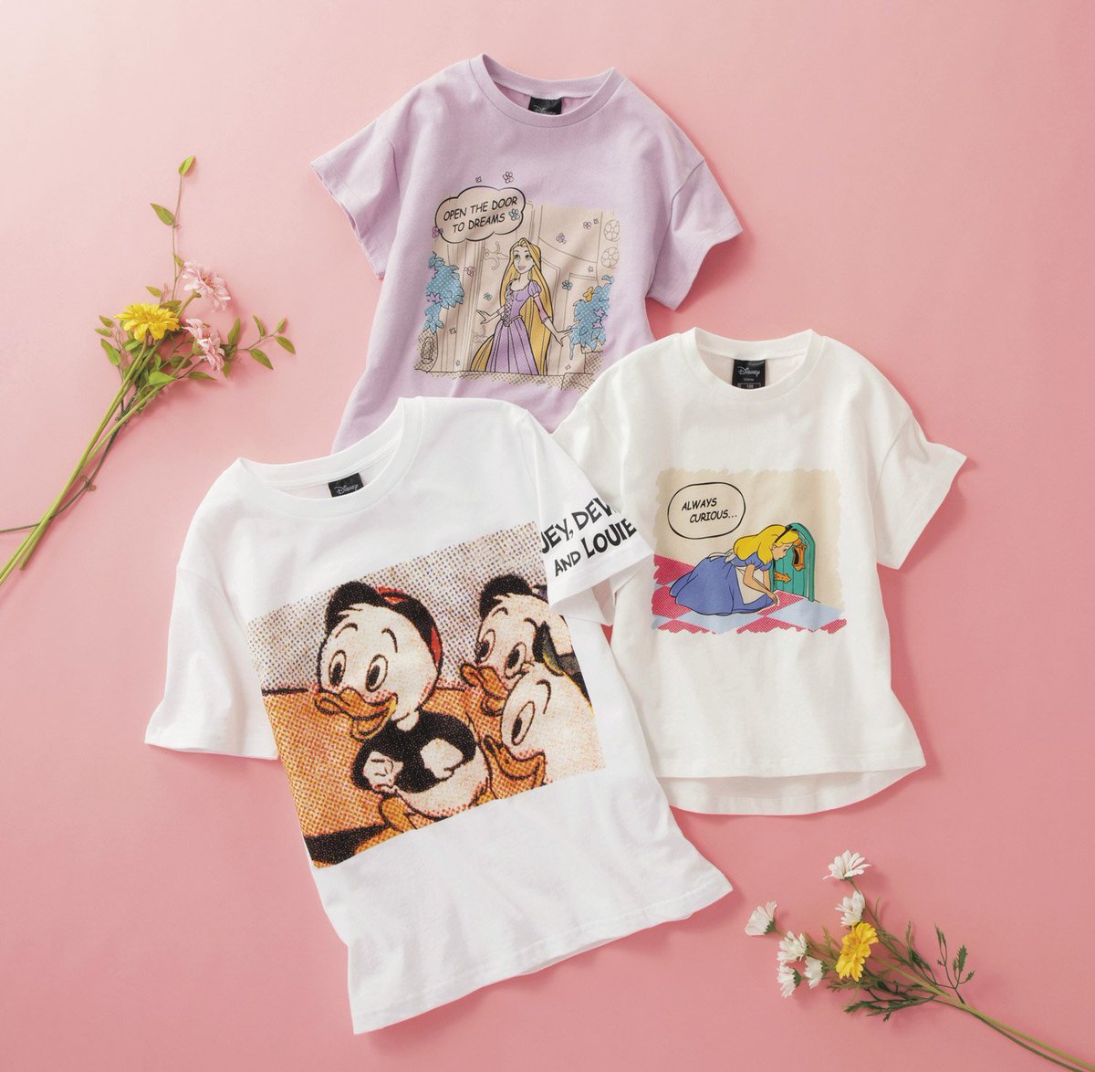 ディズニー公式 Gu ジーユー からディズニーのデザインｔシャツが4月24日 月 より販売開始 ウィメンズはストリート ヴィンテージ風で着こなしやすく キッズはディズニープリンセスのキュートなデザインです お求めは全国のgu ジーユー 店舗にて