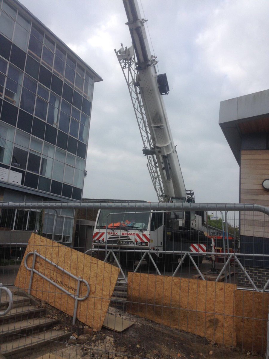 BECCONSTRUCTION's tweet image. Great to see Steel Frame going up at Simon Langton School - Tong Centre @BDBDesignLLP @WoodleyColesLLP