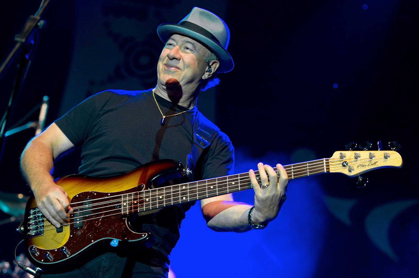 HAPPY BIRTHDAY STU COOK. TIME TO ROCK SOME !! 