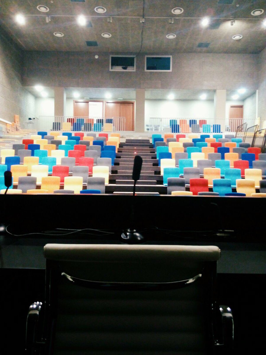 proyectaesda's tweet photo. Empieza PROYECTA XI. A las 10  los primeros ponentes,¿estais listos? #ProyectaESDA #zaragoza #design #esda #promarkers #concurso https://t.co/tFFqJsBceu