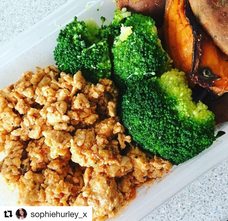 Everyone loves our turkey mince meals 👍 #Repost @sophiehurley_x 
・・・
Turkey mince 😍😍😍 this is my favourite meal so far @simplymeals_