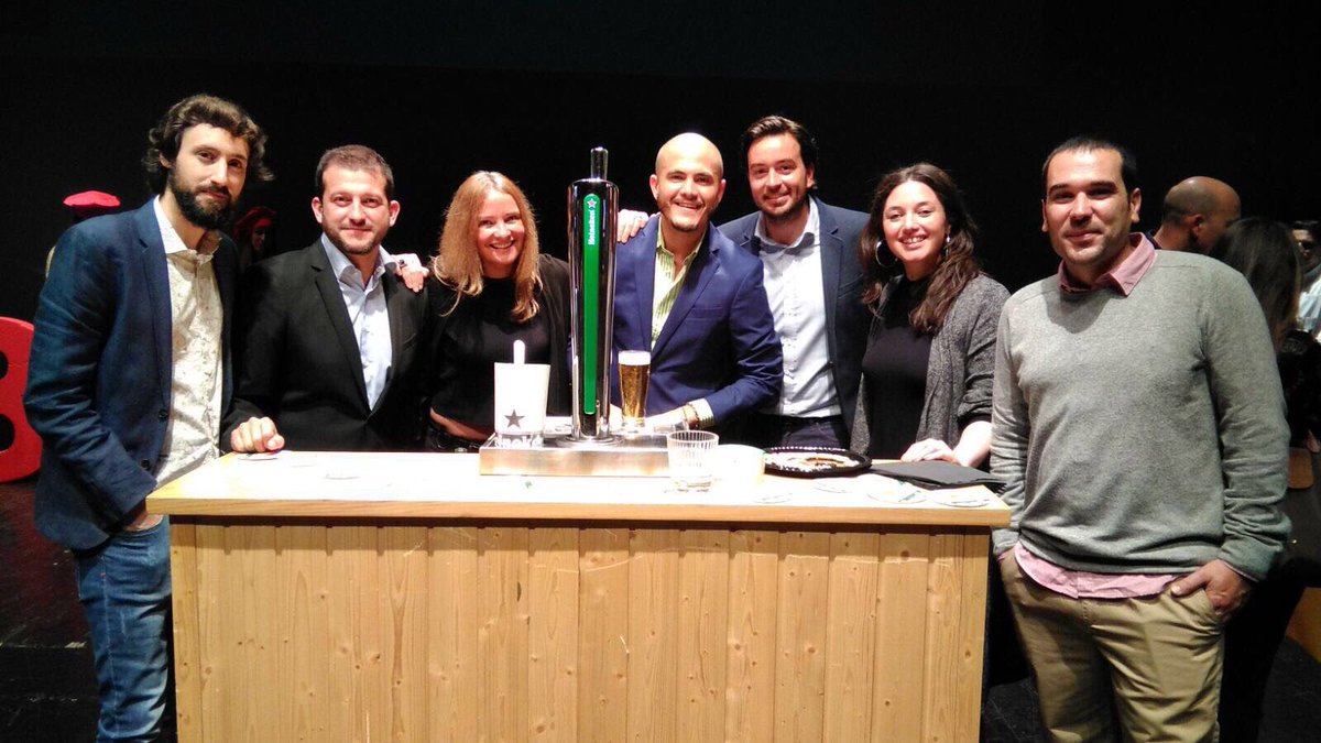 RamonDios1's tweet photo. Un gusto compartir #BdiMalaga17 @barradeideas @evaballarin @manelmorillo @jongiraldog @garnnacha #ErikTackenkamp #AurelioMolina https://t.co/eKDNYzwqk9