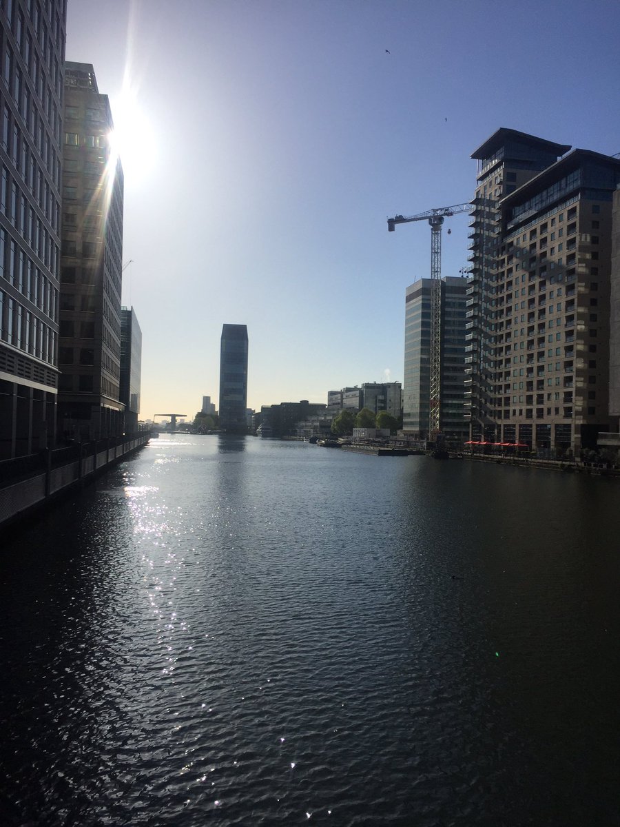 JoanneMurphy_'s tweet photo. Beautiful morning for a run in London, nice easy 5k in the sunshine #workingadventures https://t.co/B439RdMaBj