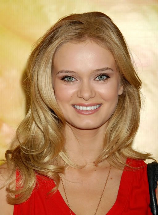 Happy Birthday Sara Paxton 