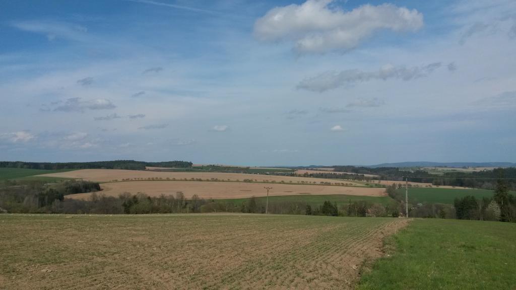 ICOS ATC Mobilelab starting the system and performance audit at the Křešin u Pacova station, Czech Republic, in a beautiful spring weather!
