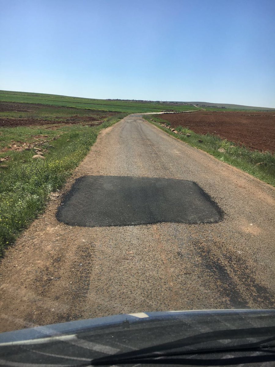 sbbkirsalyollar's tweet photo. Akçakale İlçesi Çakırlar Deniz Mahalleleri Arası Yama Çalışmalarımız Tamamlandı... @nihatcftc https://t.co/7y9Se0yDN8