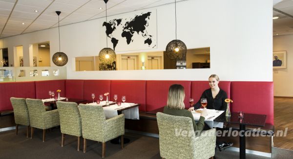 #vergaderlocatie in #Twente ? @HHCityHengelo beschikt over 5 #vergaderzalen. Tip: combineer met een #golfclinic!