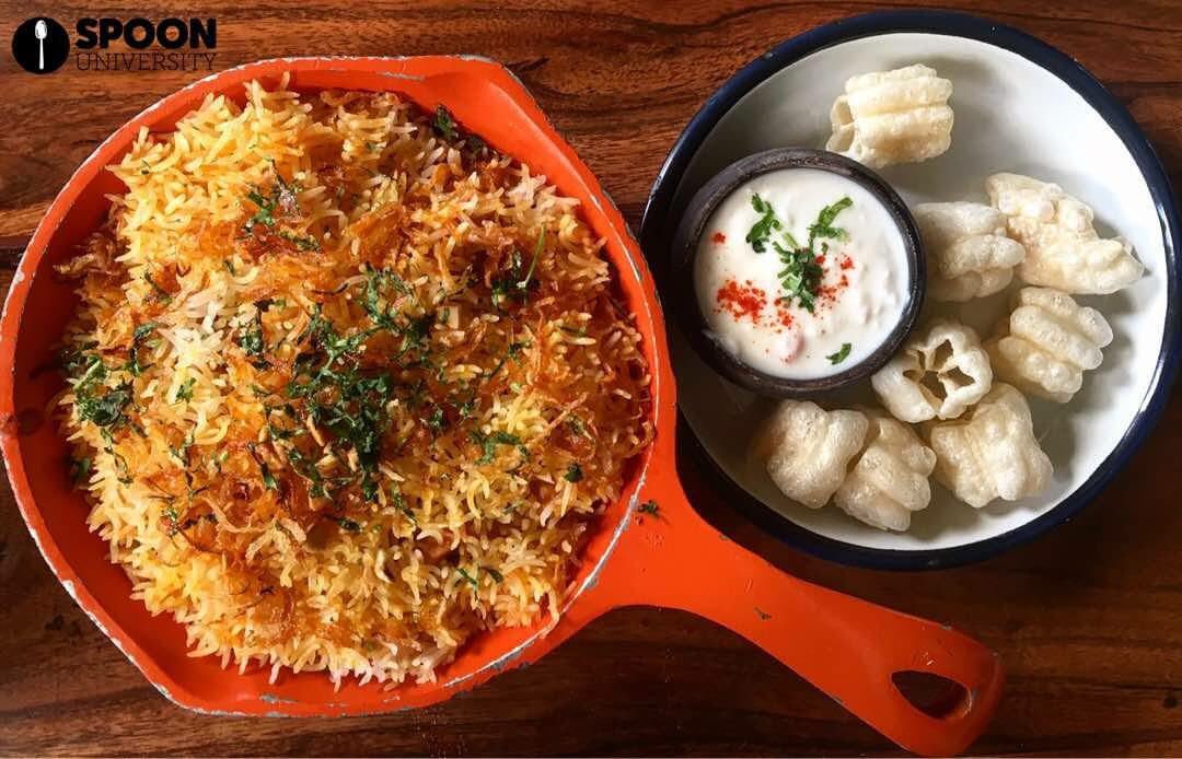 Finger lickin' butter chicken Biryani with masala curd and fryms from <a href="/SocialOffline/">SOCIAL</a> is a perfect main course itself.
📸: Shreya Shrestha