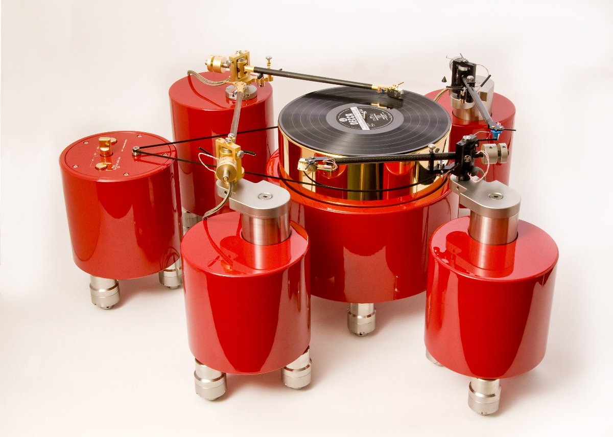 😍😍 <a href="/DaVinciAudio/">DaVinciAudio</a> AAS Gabriel / Reference Turntable MKII #TurntableTuesday via @gearogs_com gearogs.com/gear/4656-DaVi…