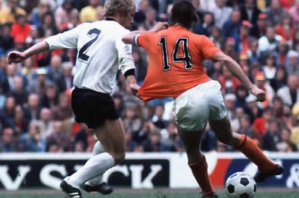 The great Johan Cruyff would have turned 70 today, happy birthday to one of the greatest of all time  