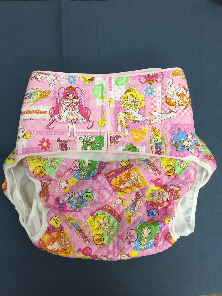 Rafine O P オムツカバー外羽根安心タイプ お客様が生地を持ち込んで作ったカバーです プリキュア可愛い Rafine O P オムツカバー外羽根安心タイプ お客様が生地を持ち込んで作ったカバーです プリキュア可愛い
