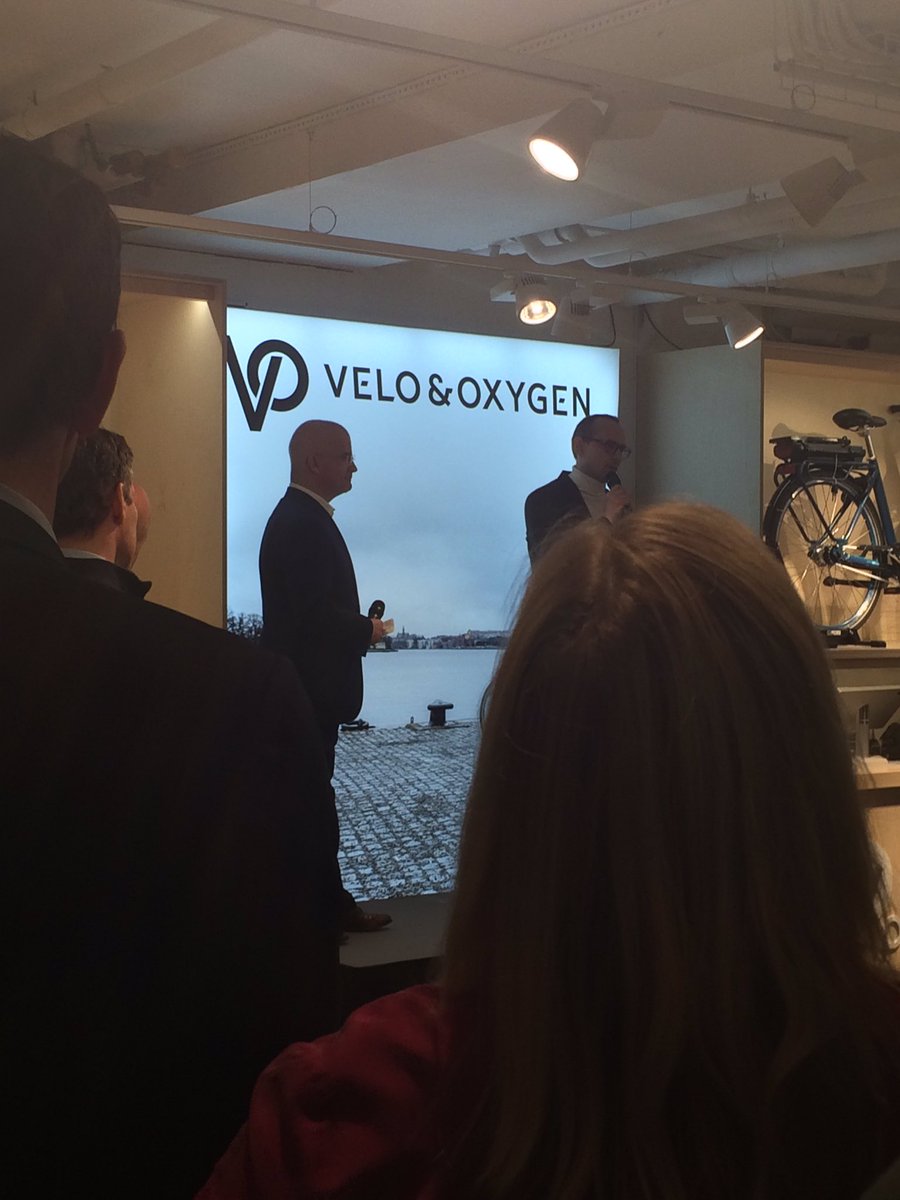 Invigning av elcykelbutiken Velo&amp;Oxygen med Sofie Jonsson på Norrlandsgatan 7. #eläraldrigfel