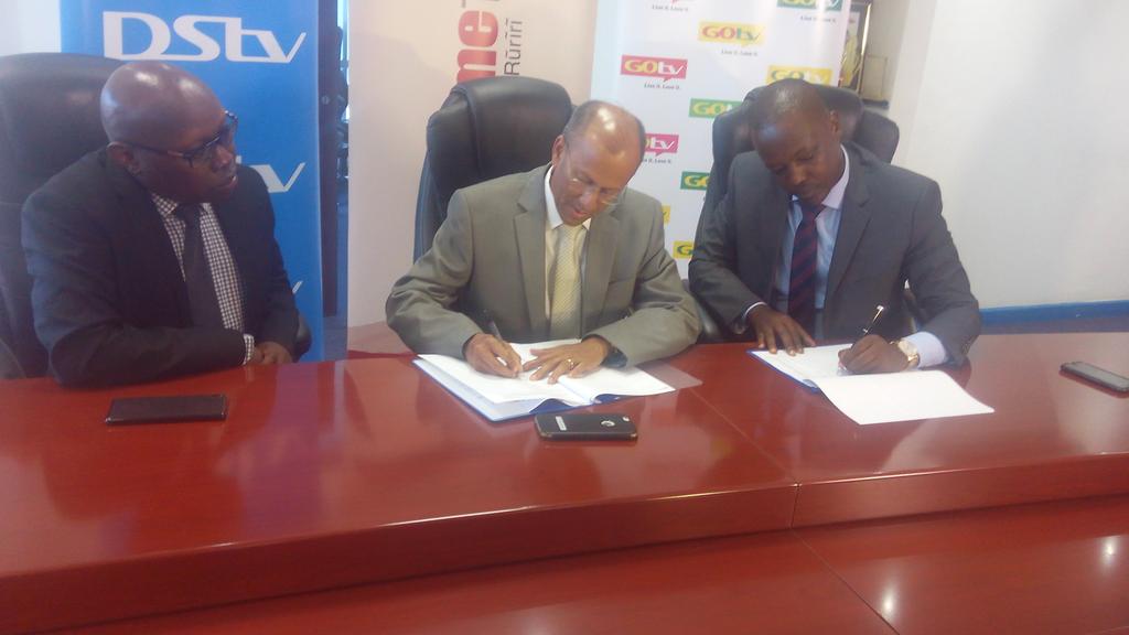 Kameme TV (@kamemetvkenya) on Twitter photo Muthia ceceni ya Kameme TV niigukorwo ikiamukirwo kugerera <a href="/DStv_Kenya/">DStv Kenya</a> <a href="/GOtvKenya/">GOtv Kenya</a> #KamemeTvOnDSTV <a href="/CarolineBobo/">Caroline Mwangi</a> Muthia ceceni ya Kameme TV niigukorwo ikiamukirwo kugerera <a href="/DStv_Kenya/">DStv Kenya</a> <a href="/GOtvKenya/">GOtv Kenya</a> #KamemeTvOnDSTV <a href="/CarolineBobo/">Caroline Mwangi</a>