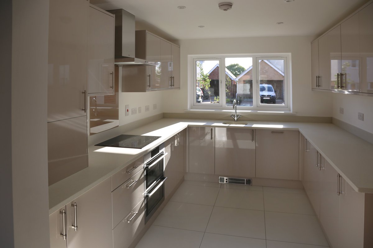 Stunning new homes across Essex. buff.ly/2niJmvB #Essex #NewHomes #Property