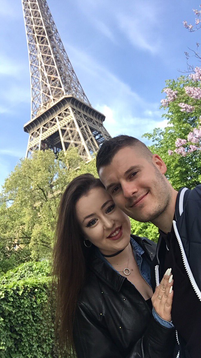 bethaniejwilson's tweet image. Had the most perfect weekend in Paris with the best person ❤️🇫🇷