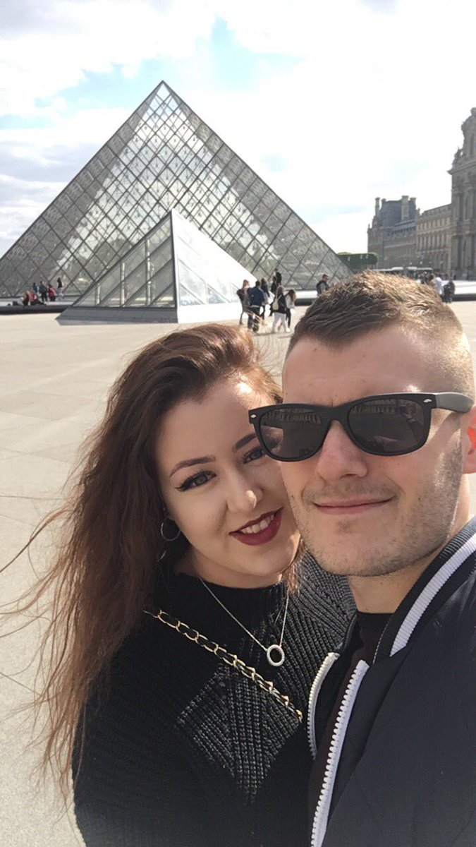 bethaniejwilson's tweet image. Had the most perfect weekend in Paris with the best person ❤️🇫🇷