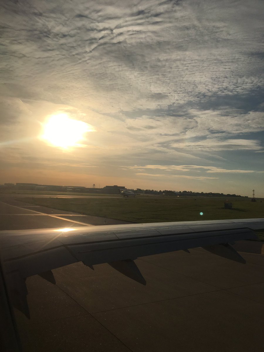 Beautiful morning to fly to California!! #DECAICDC