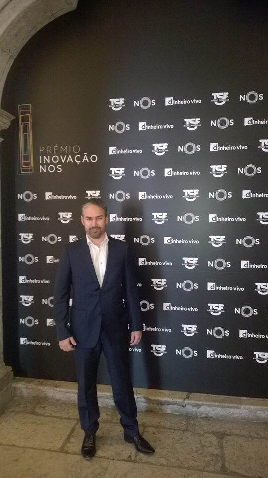ThePaperVault's tweet photo. PaperVault at Premio Inovação NOS #innovation #awards #startup https://t.co/FcQJ0BMJZ8