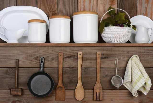 TaraKuczykowski's tweet photo. 7 Big Ideas For Little Kitchens -- simple tips to make the most out of any kitchen space... https://t.co/xuZHoeDPdT https://t.co/2Fx2w1ZeyL
