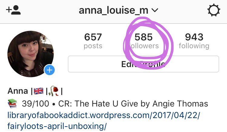 Libraryofabook2's tweet photo. What?! I went to work with 537 and now it's 585?? Instagram must be faulty 😱😱 (I'm not usually crazy about my follower count but this is 😵) https://t.co/0FZm9UNKKL