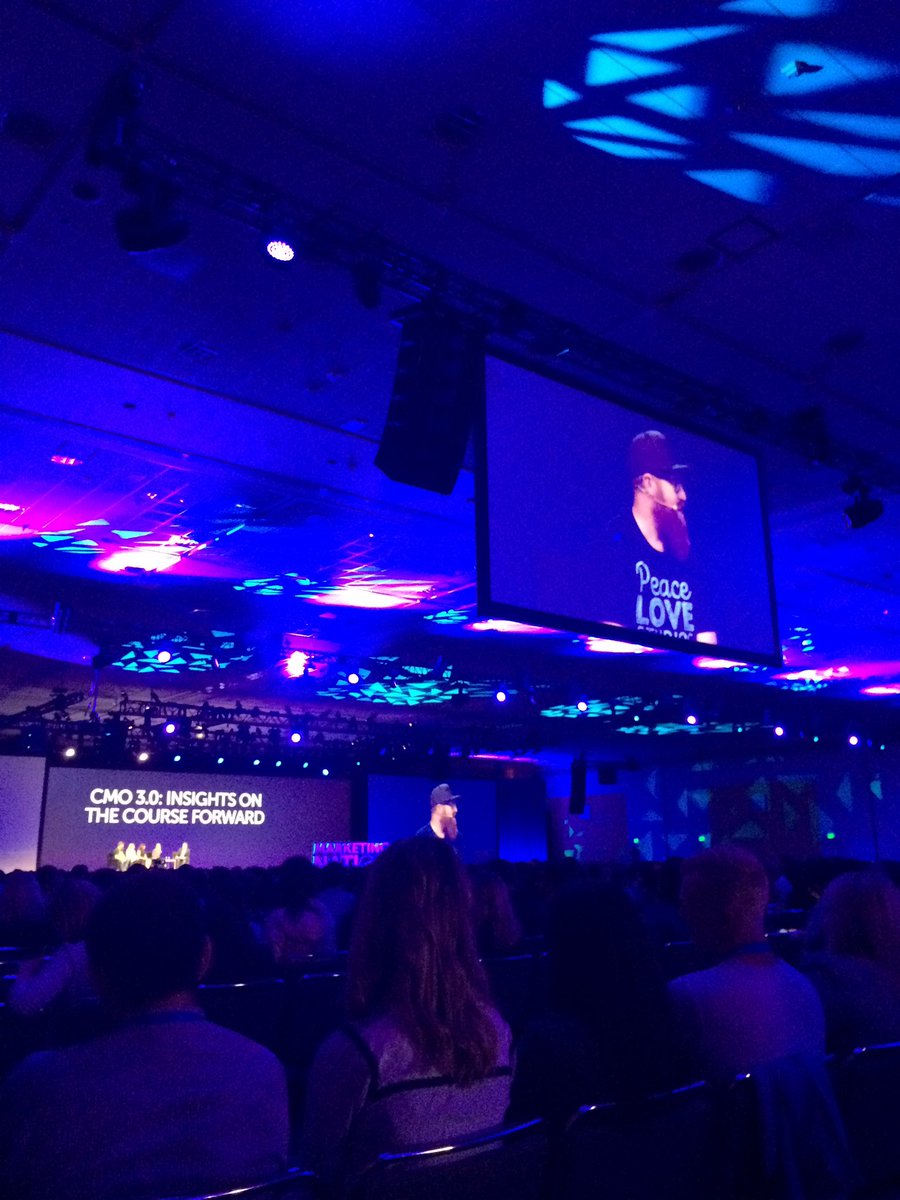 MendeilB's tweet photo. @tylertof @zappos Porta-party...only 38% or user wash hands...ick..and that's what data does for a company initiative  #MKTGnation https://t.co/AFiqHqE0dd