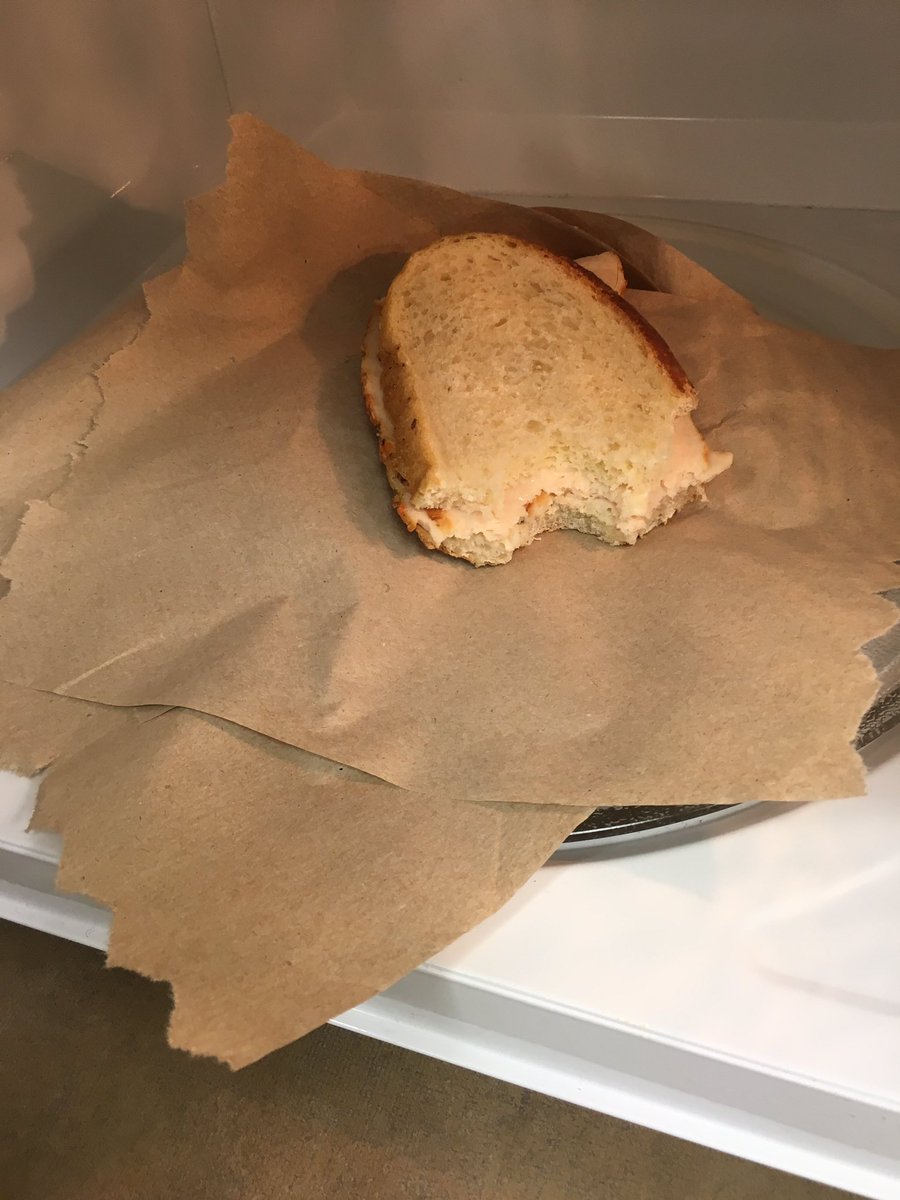 AEliSmith's tweet photo. because @Adrianarce1356 couldn't finish his essay eating a cold sandwich. #SpoiledStudents. https://t.co/mXaMkZV7PZ