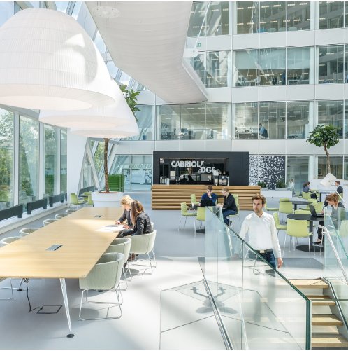 Is this the world’s greenest, smartest office building? crwd.fr/2oj65M9 - #greenliving #greenworkspace