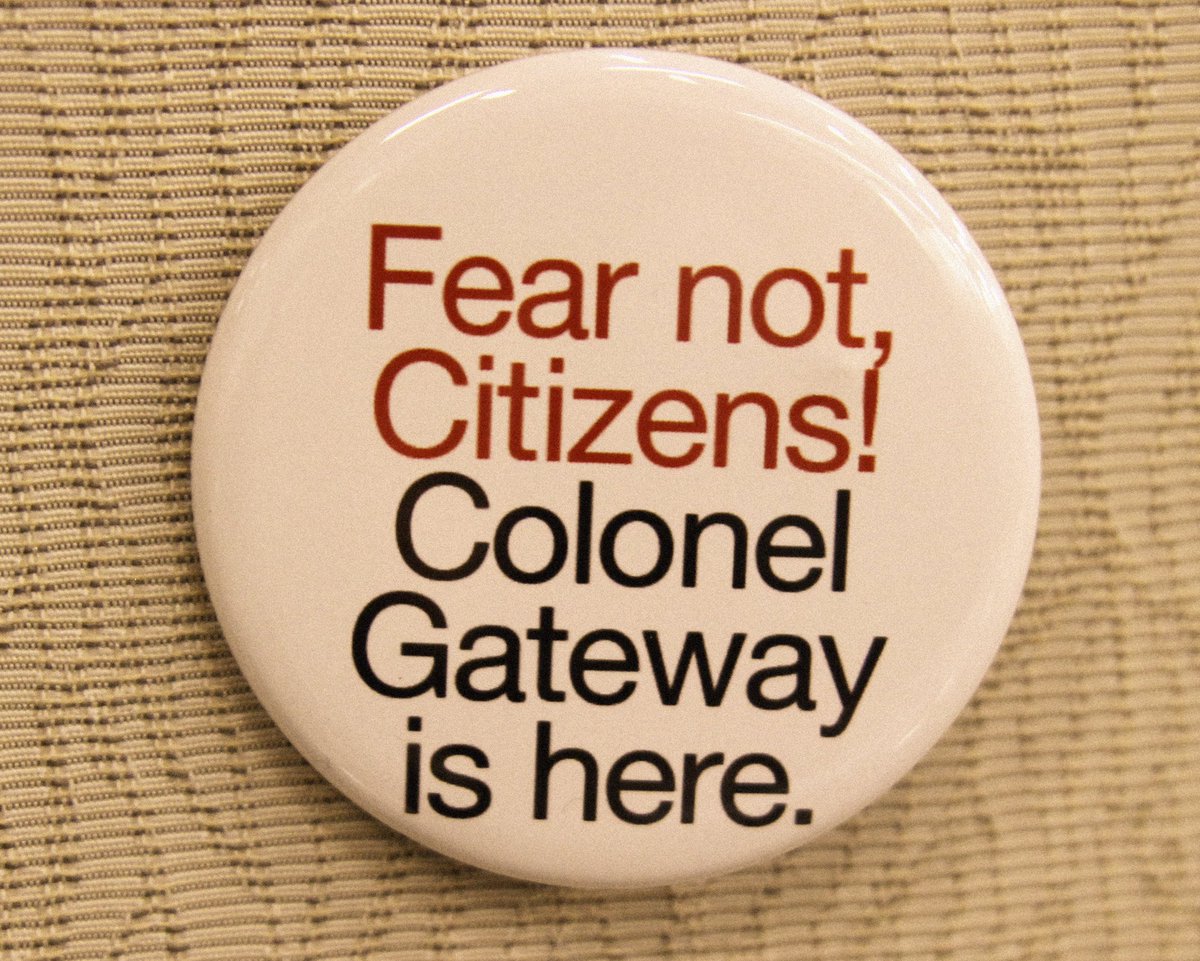 ColGateway's tweet image. Fear not, citizens! Thy #ColGpincontest is here. Retweet-eth ye hearts out and ye could win thy pin.