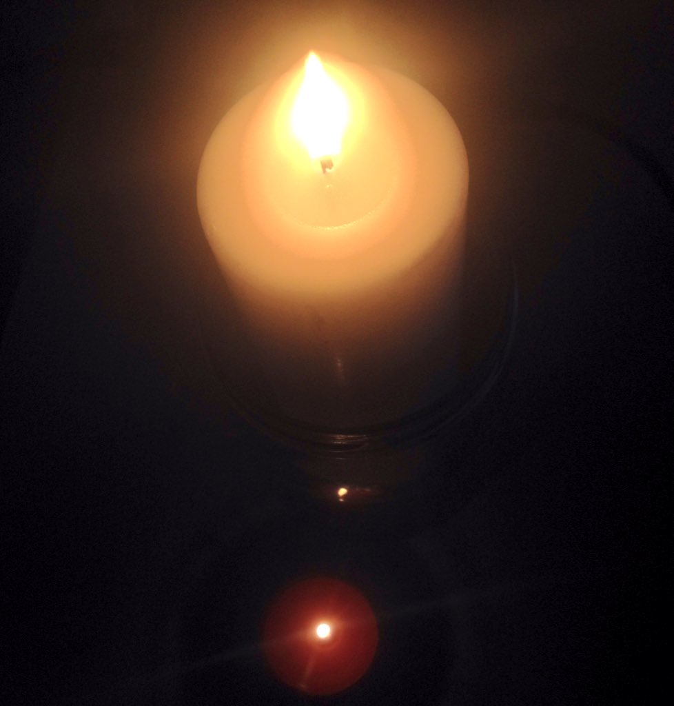 AleX_SzHz's tweet photo. When your inner light needs an uplift... #LightCandles #SelfLight #DontGiveUp #YesICan #YesIWill https://t.co/7AX52276Qw