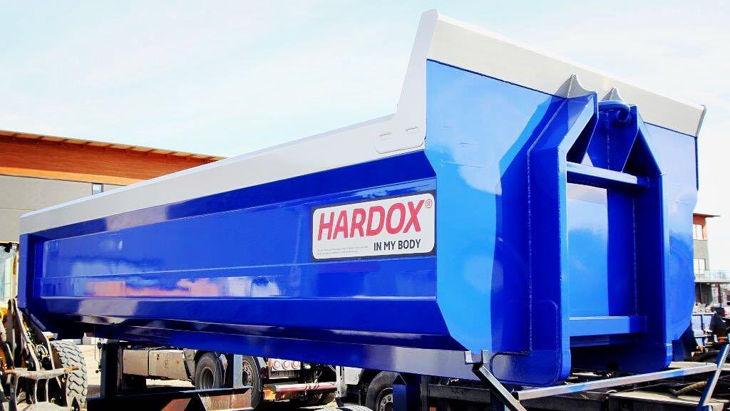 hardoxinmybody's tweet photo. Top tipper body made by our member TMCC in Sweden. All made in Hardox 450.
#proudmember #TMCC #hardoxinmybody #signofquality #brandprogram… https://t.co/Uxn0ZnyMRf