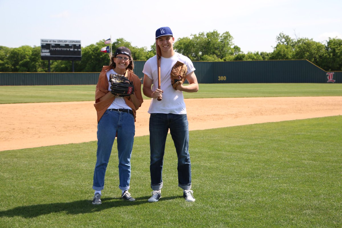 doig_grant's tweet photo. Benny the Jet Rodriguez and Squints #prom #dynamicduo https://t.co/dKvWxPwzlO