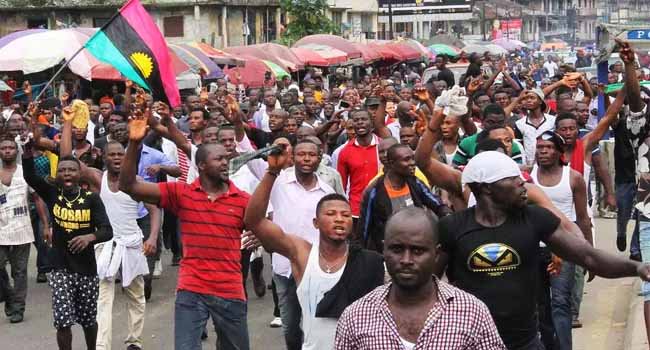Bawa224's tweet photo. Court Dismisses Charges Against 44 IPOB Members. https://t.co/ehRyN5uzOM by #Channels24_UK via @c0nvey https://t.co/xxw4JRCUL5