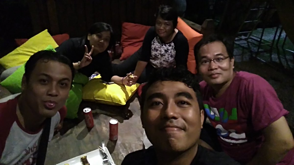 Putu_Ajuzz's tweet photo. makasi buat sahabat meberikan aku kejutan https://t.co/0rRr2skID1
