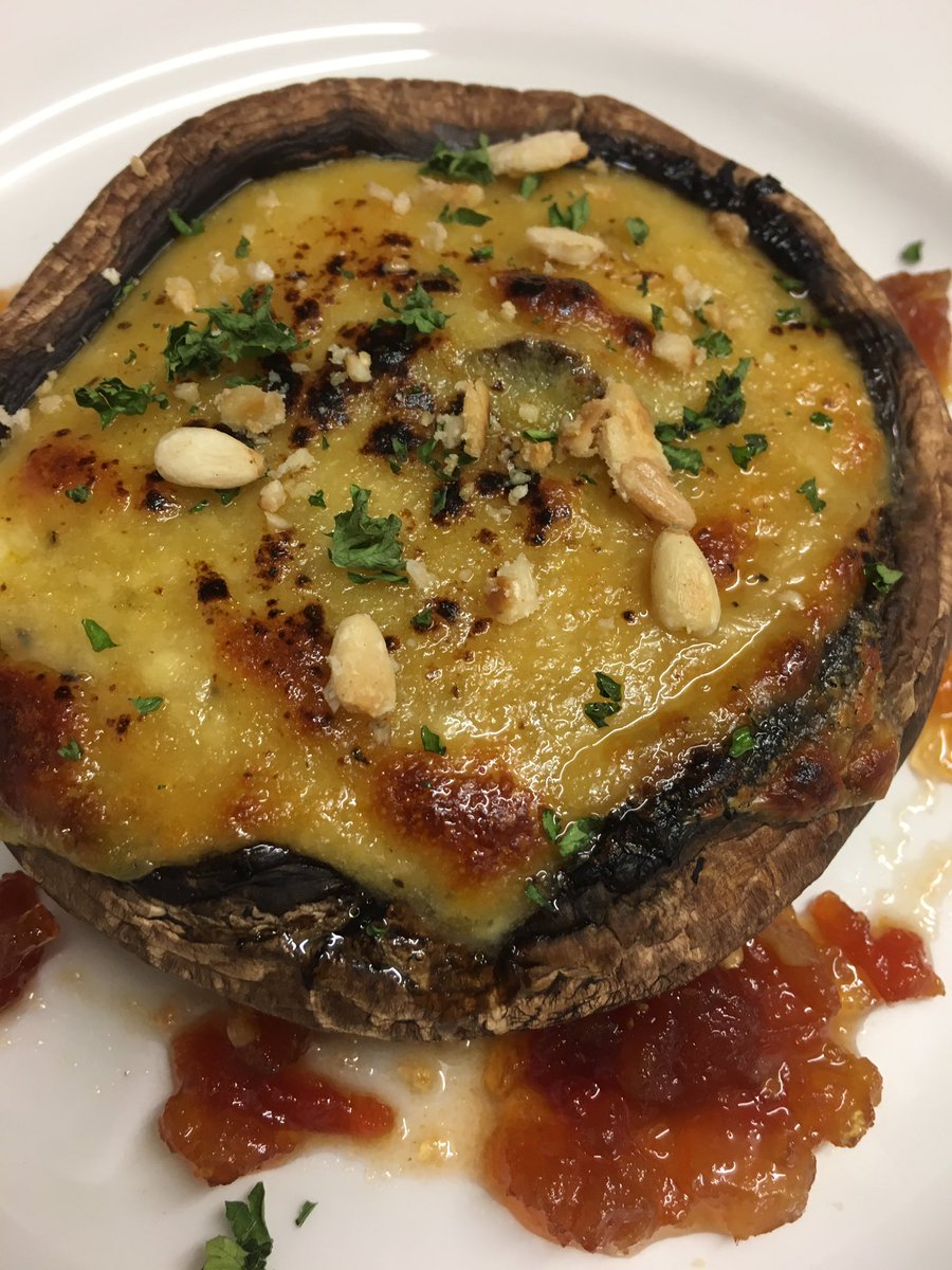 Portobello mushroom, cheddar &amp; Stilton rarebit, chilli jam, crushed toasted pine nuts