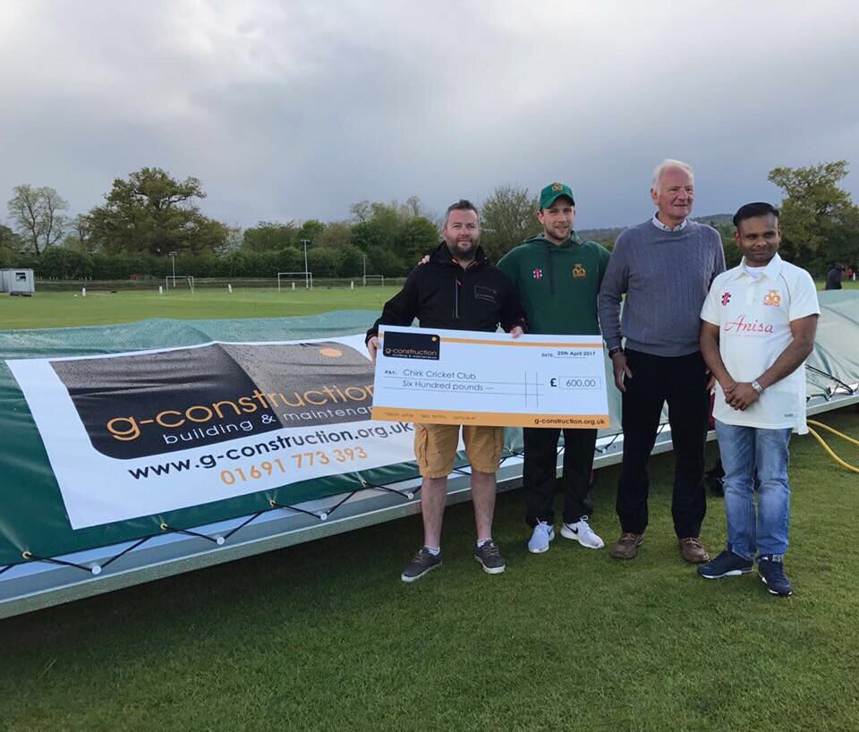 ChirkCC's tweet photo. Skipper @AndrewSwarbrick with our sponsors @g_gconstruction and Anisa....thank you so much guys! #ChirkCC #Swarb https://t.co/xTp95Fe4Cv