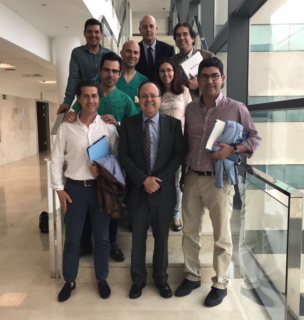 frasson_matt's tweet photo. Clinical immersion for #elape rectal resection @HospitalLaFe #colorectalsurgery https://t.co/RKSAJZUFLv
