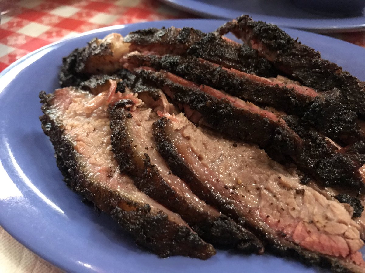 FrankysLists's tweet photo. Best in class smoked brisket @memphisminnies https://t.co/eBmATEaCFZ