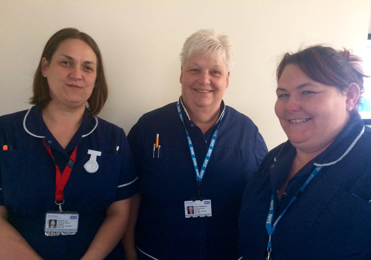 AnnaMilanec's tweet photo. Always a pleasure to work with these lovely ladies: @RotherhamNHS_FT Tuesday #evening #handover with the wonderful @TRFT_Ops site team. https://t.co/d0R5UGXV0z