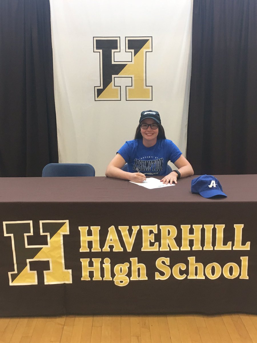 GoHillies's tweet photo. Bryana Michitson signs NLI to attend Assumption and play softball for @ACgreyhoundsSB. Congratulations Bryana! https://t.co/9XkRlnoThF