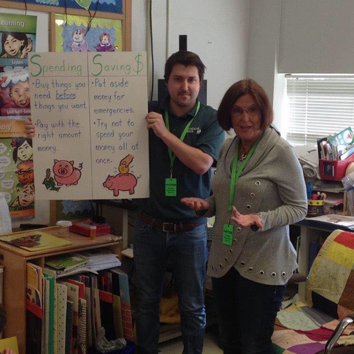 WoodlandBank's tweet photo. On Friday, we visited the second grade class at Murphy Elementary and taught a fun lesson on the importance of saving!#CommunityBankingMonth https://t.co/XkhYRWGgFu