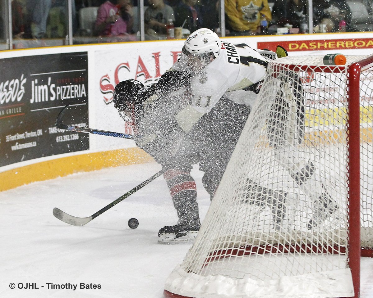 ojhlimages's tweet photo. Let the picture tell the story about players leaving it all on the ice, I am constantly in awe of them @OJHLGoldenHawks @JRARAIDERHOCKEY https://t.co/0dVj6rbRIe