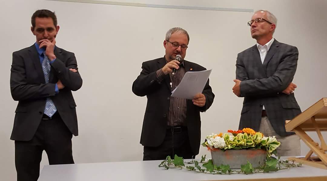 TheDudeLebovski's tweet photo. Eine spannende Diskussion zwischen @BucherRalf & Martin Steinacher über #ES2050. Ich votieren selbstverständlich klar für ein JA! #DVCVPAG https://t.co/95ctwGtlWl